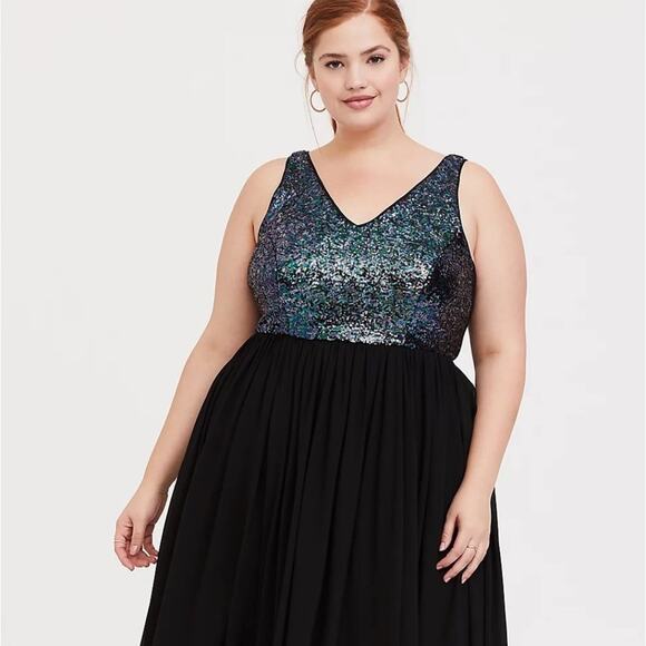 Torrid Black Sequin Chiffon Skater Midi Dress Size 18 NWT - Picture 13 of 13